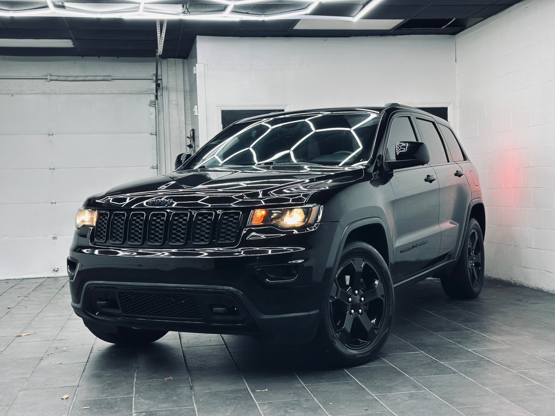 2018 Jeep Grand Cherokee Upland 4WD's photo