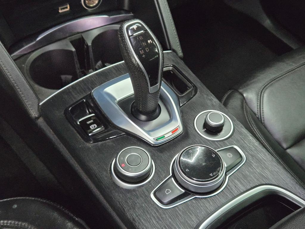 2020 Alfa Romeo Stelvio Base - Photo 12