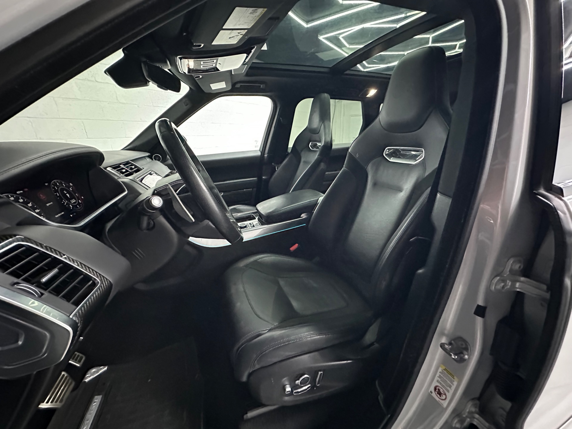 2019 Land Rover Range Rover Sport SVR - Photo 8