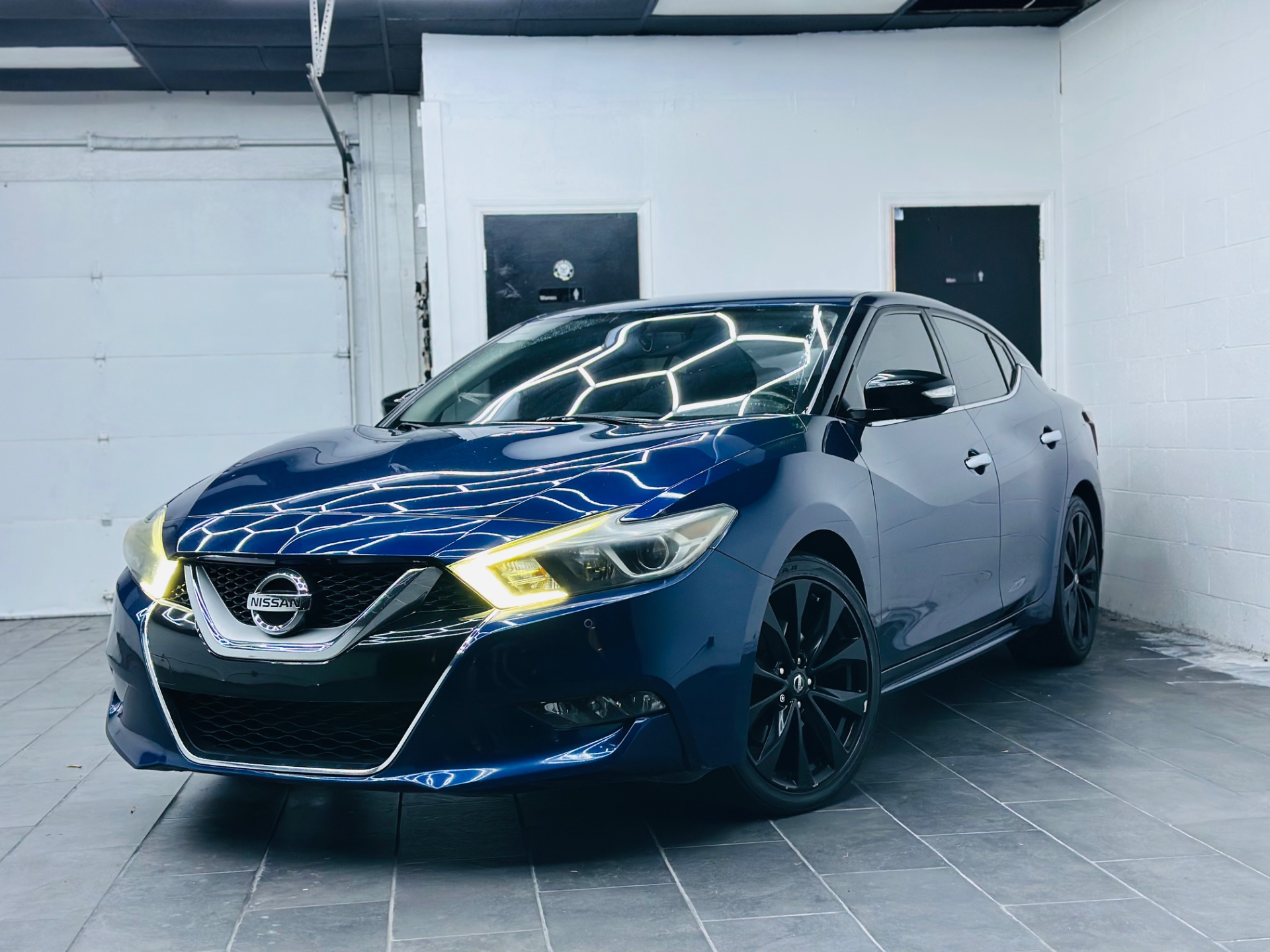 2017 Nissan Maxima