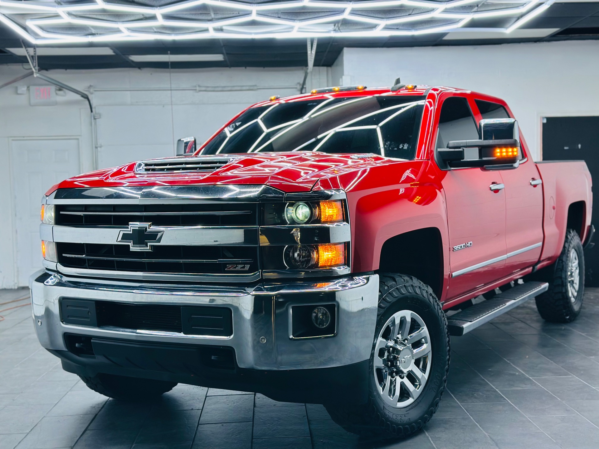 Cajun Red Tintcoat 2019 Chevrolet Silverado 3500HD Pickup Truck Four-Wheel Drive Automatic