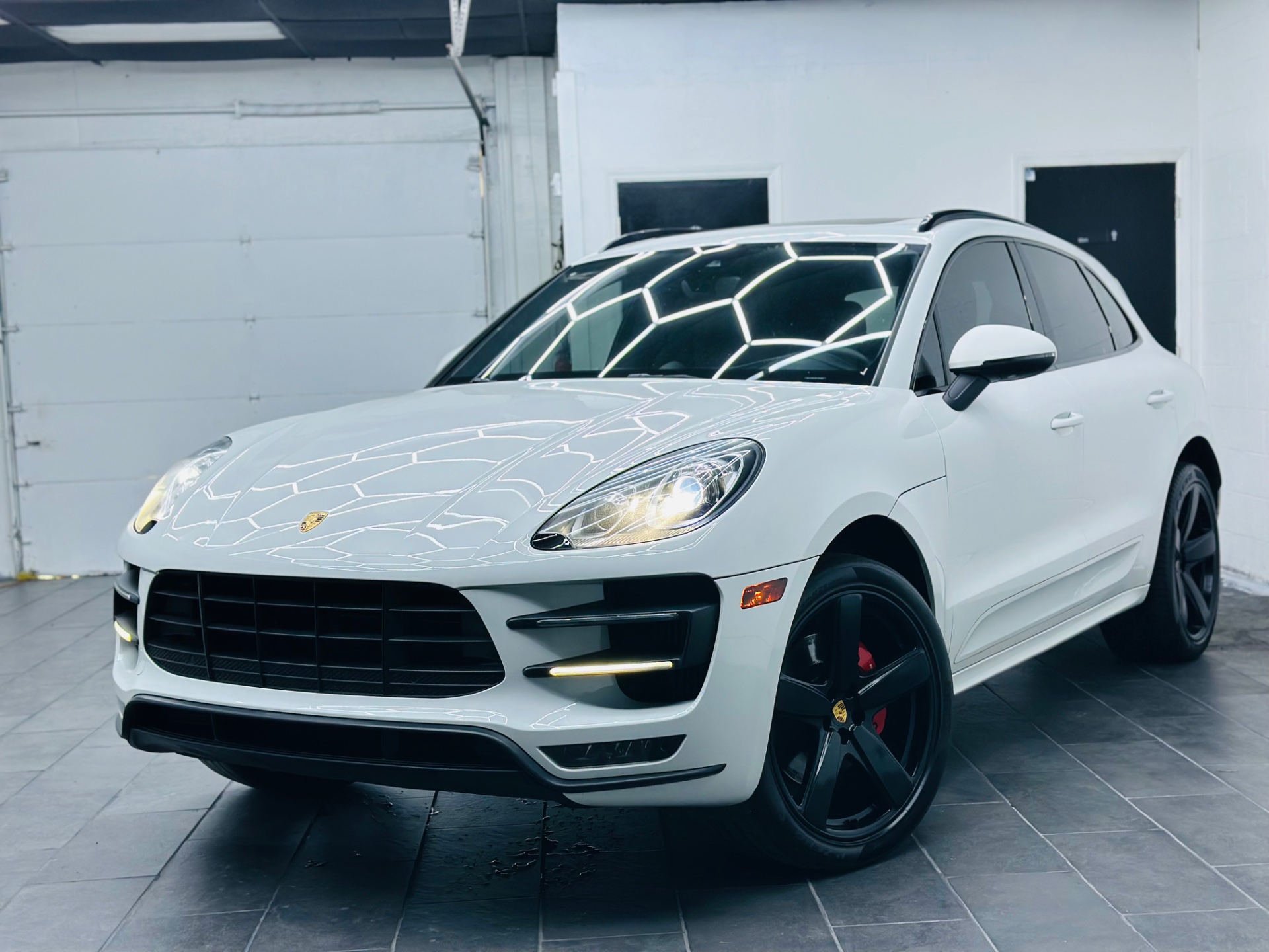 2015 Porsche Macan Turbo