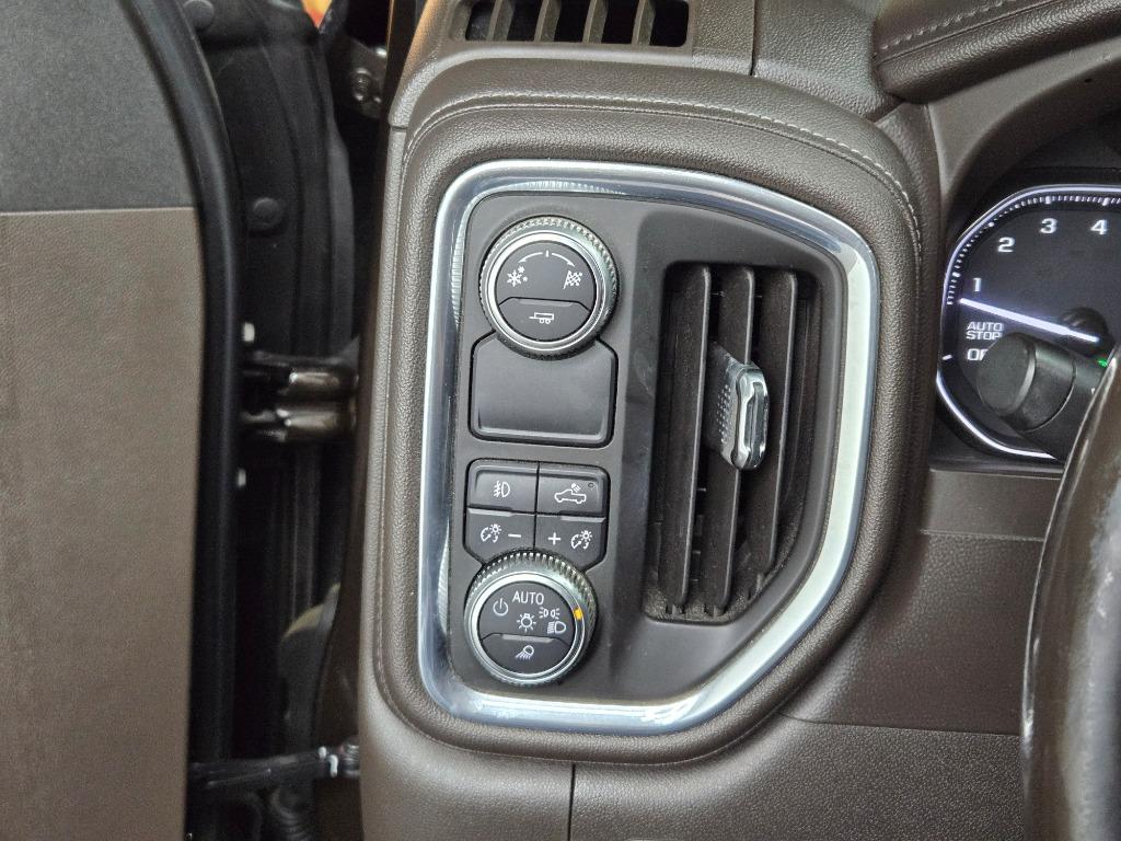 2019 GMC Sierra 1500 SLT - Photo 16