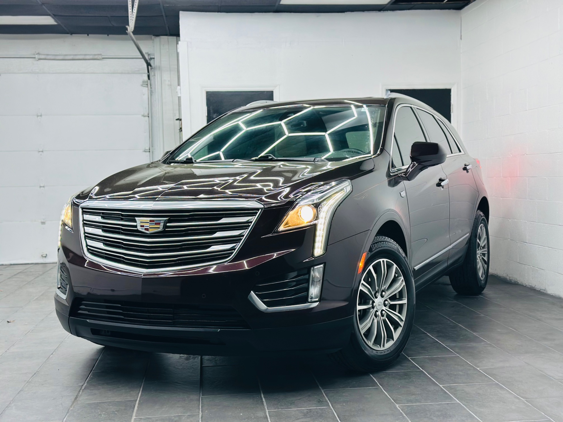 2017 Cadillac XT5 FWD Luxury's photo
