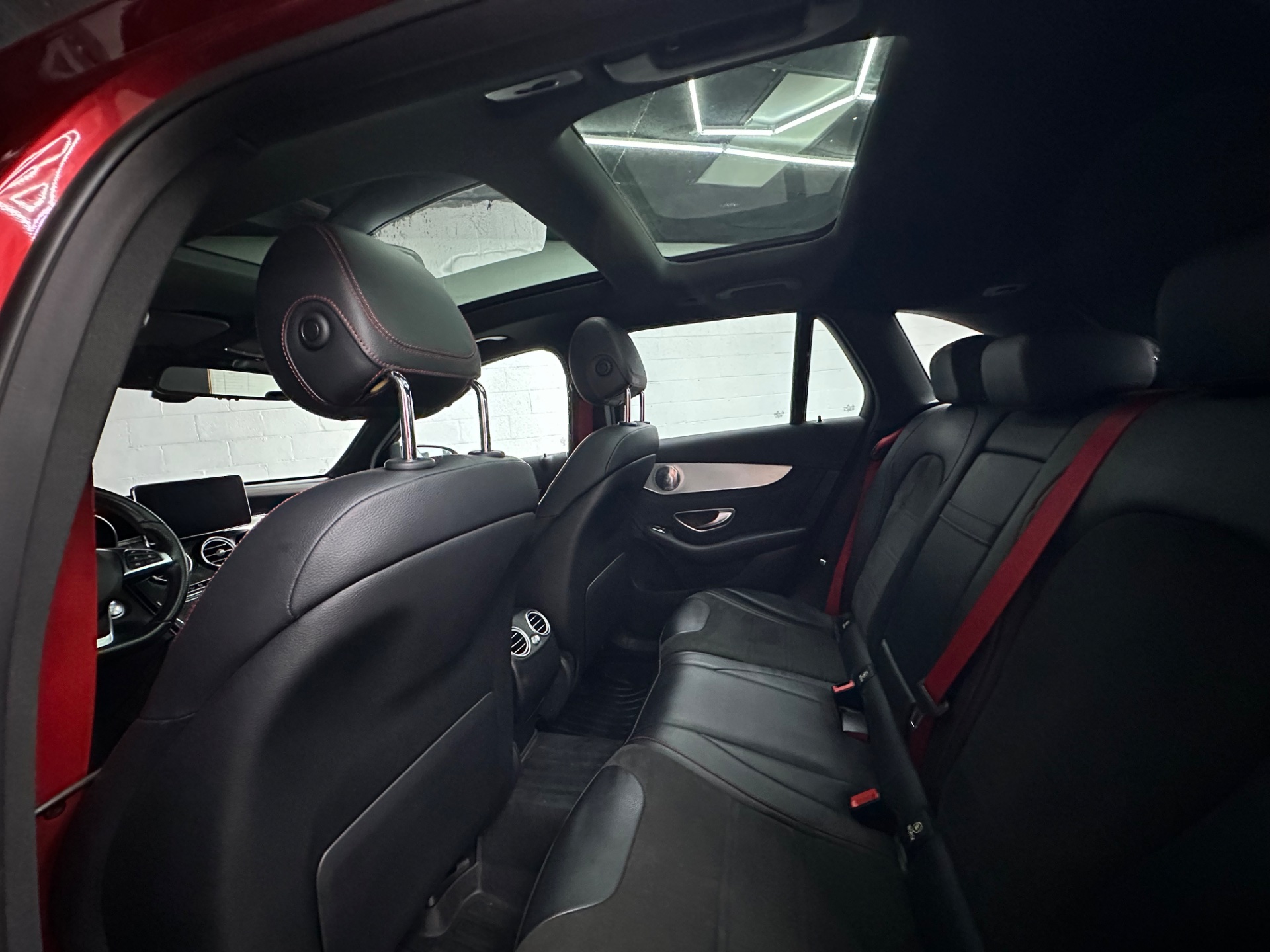 2018 Mercedes-Benz GLC AMG GLC43 - Photo 9
