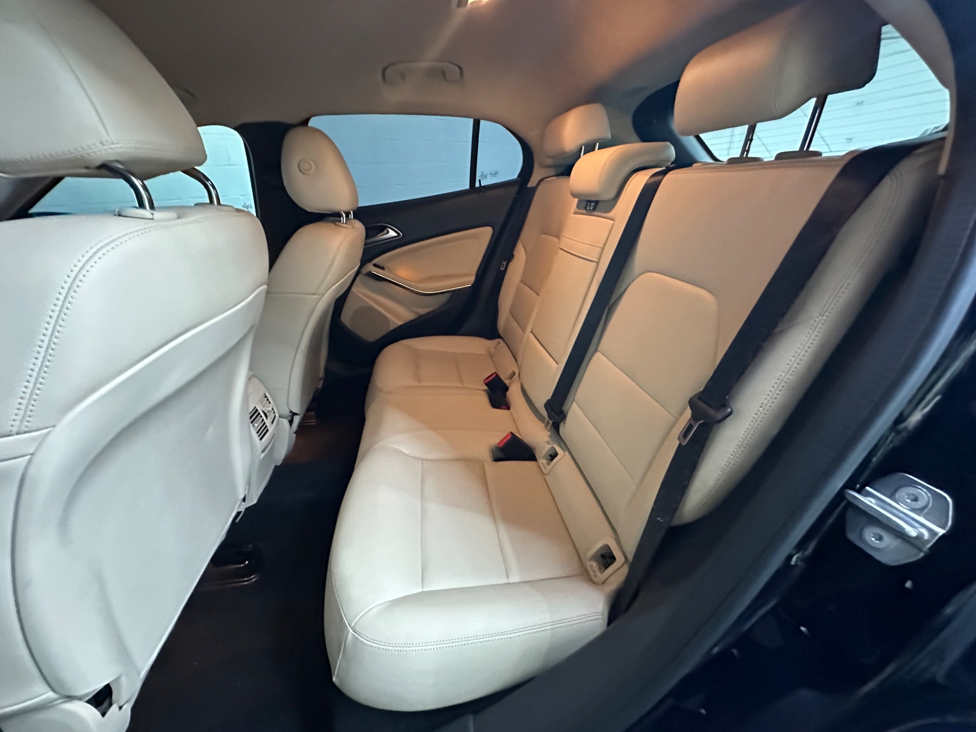 2019 Mercedes-Benz GLA-Class GLA250 - Photo 9