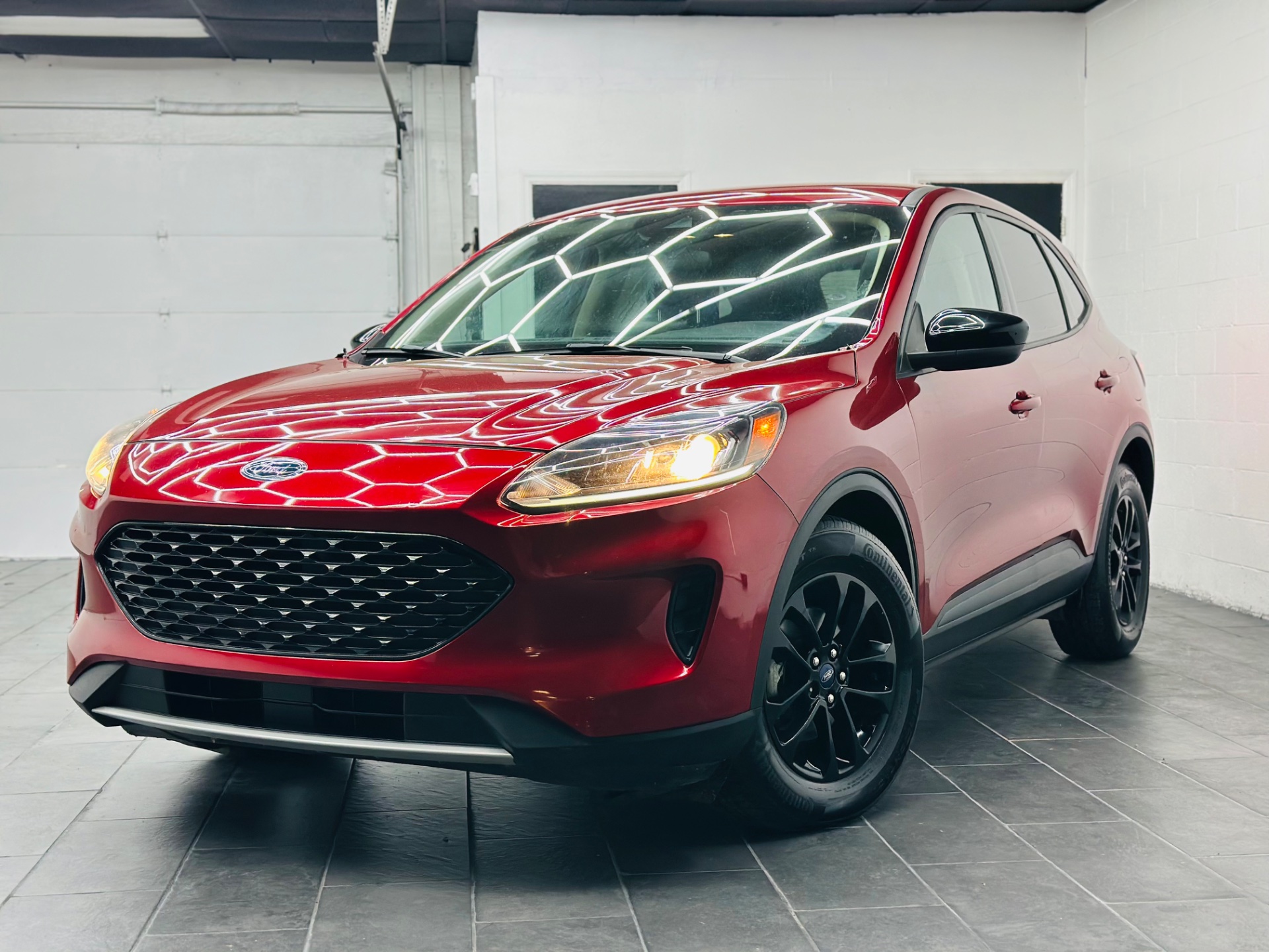 2020 Ford Escape SE